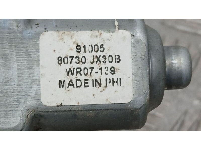 Recambio de elevalunas delantero derecho para nissan cube (z12) basis referencia OEM IAM 80730JX30B ELECTRICO 2 PINS 