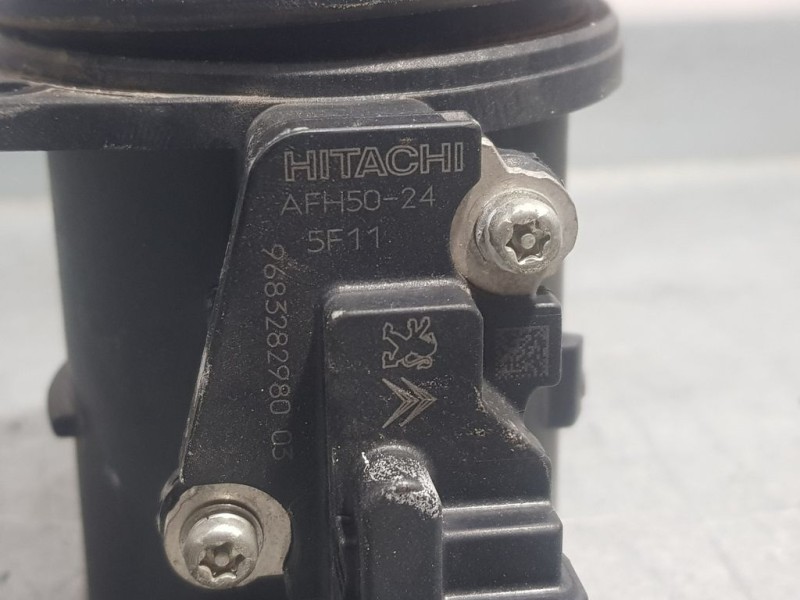 Recambio de caudalimetro para citroën c-elysée millenium referencia OEM IAM 9683282980 AFH5024 HITACHI
