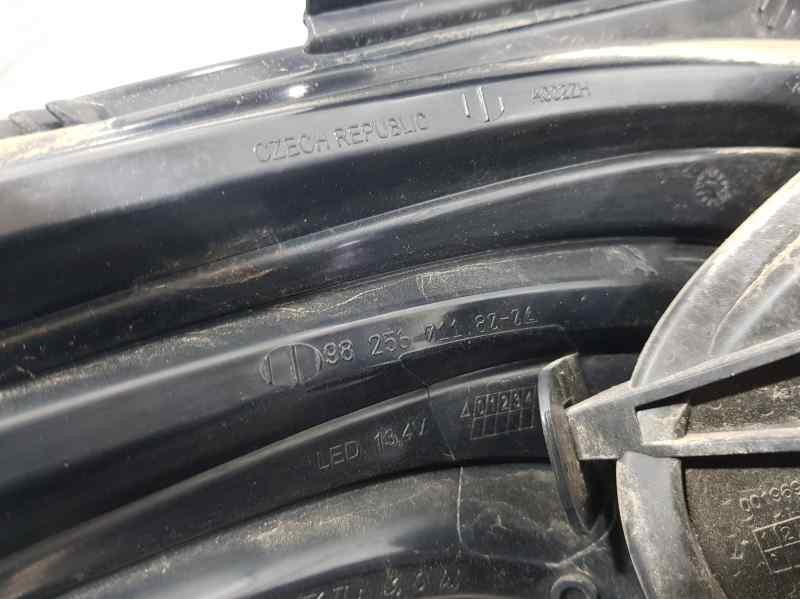 Recambio de piloto trasero derecho para peugeot 208 edition referencia OEM IAM 9825601180  LED