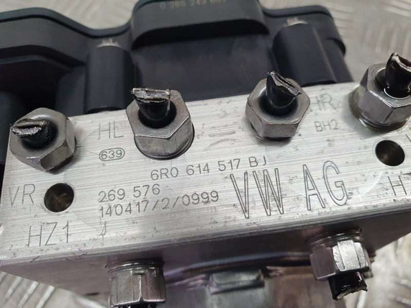 Recambio de abs para seat ibiza (6j5) reference referencia OEM IAM 6R0614517BJ 269576 