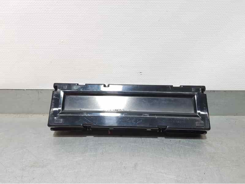 Recambio de pantalla multifuncion para opel meriva b excellence referencia OEM IAM 13338335 20686142 JOHNSON CONTROLS