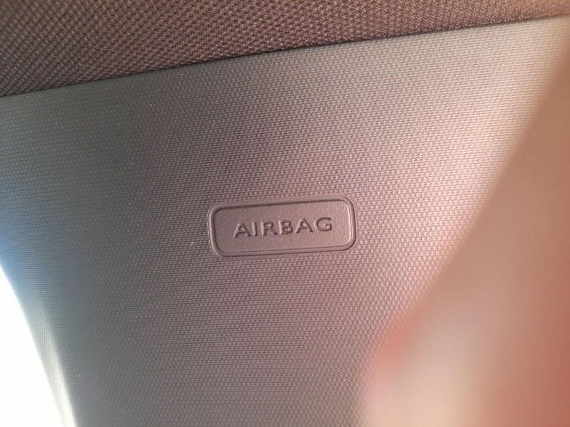 Recambio de airbag cortina delantero izquierdo para peugeot 2008 ii (ud_, us_, uy_, uj_, ur_, uc_) 1.2 puretech 130 referencia O