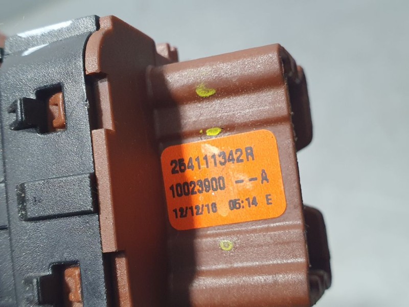 Recambio de mando elevalunas delantero izquierdo para dacia lodgy ambiance referencia OEM IAM 254111342R  