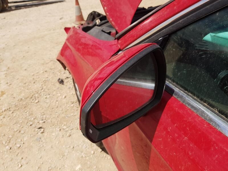 Recambio de retrovisor izquierdo para audi a3 sportback (8va, 8vf) 1.6 tdi referencia OEM IAM 8V1857409AA ELECTRICO 