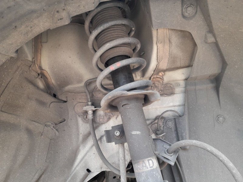 Recambio de amortiguador delantero derecho para nissan micra v (k14) 1.0 referencia OEM IAM 543025FA0A  