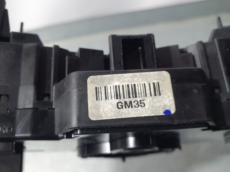 Recambio de mando luces y limpia para hyundai i20 active trend referencia OEM IAM 93403C8350  