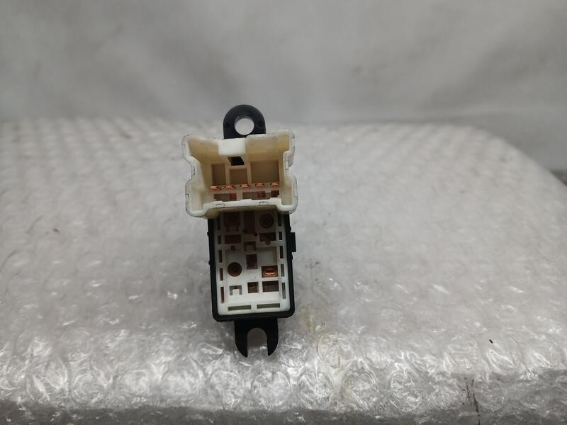 Recambio de mando elevalunas trasero derecho para nissan cube (z12) basis referencia OEM IAM 254111FA0A  9825SD