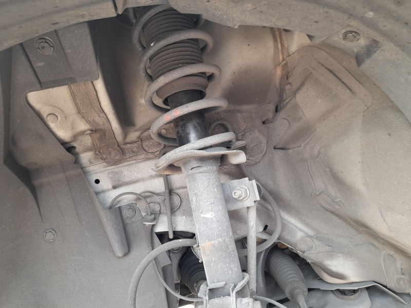 Recambio de amortiguador delantero izquierdo para nissan micra v (k14) 1.0 referencia OEM IAM 543035FA0A  