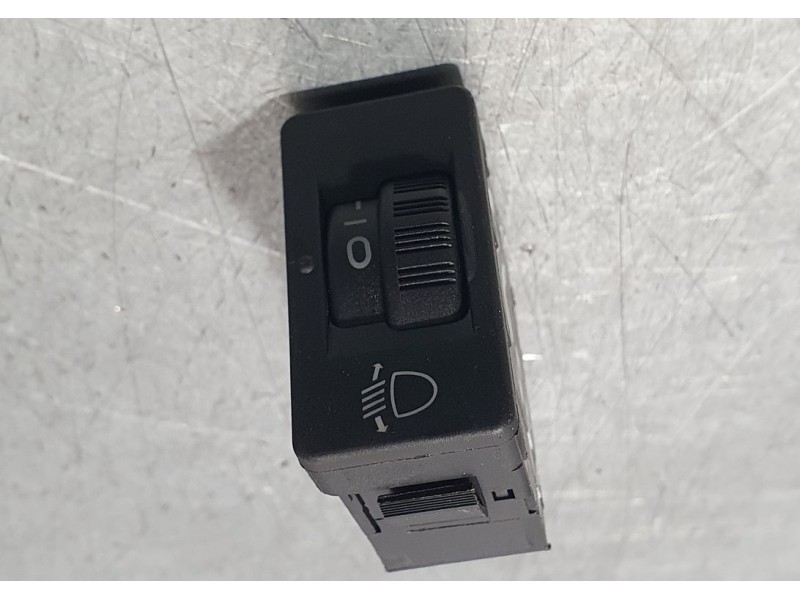 Recambio de interruptor para citroën c3 picasso sx referencia OEM IAM 96384422XT  REGULACION ALTURA FAROS