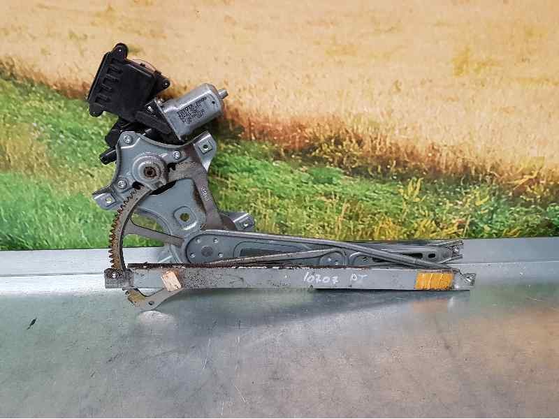 Recambio de elevalunas delantero izquierdo para toyota yaris (ksp9/scp9/nlp9) básico referencia OEM IAM 857200D110B 983722101 EL