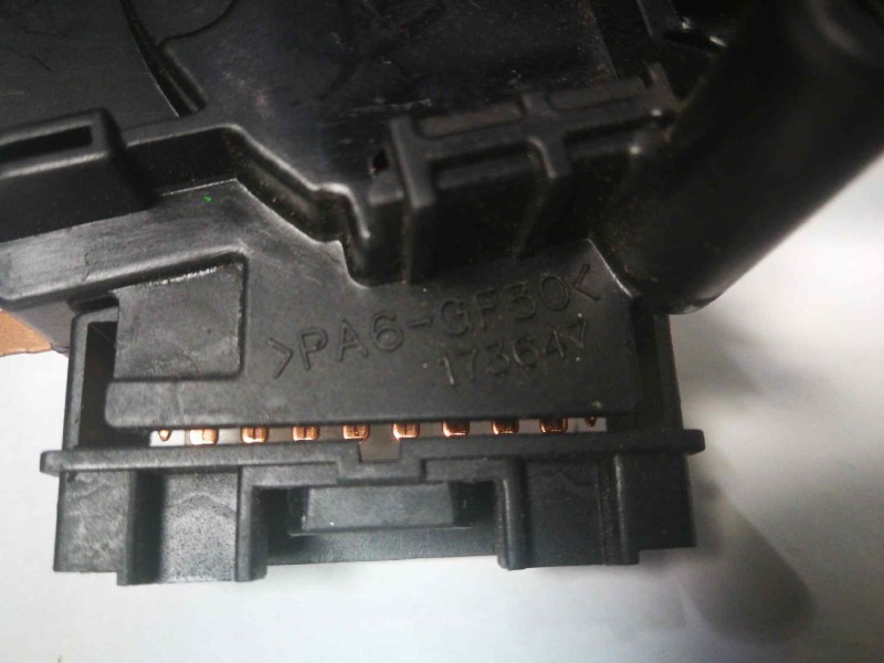 Recambio de mando limpia para toyota yaris (ncp1/nlp1/scp1) 1.0 cat referencia OEM IAM 173647  