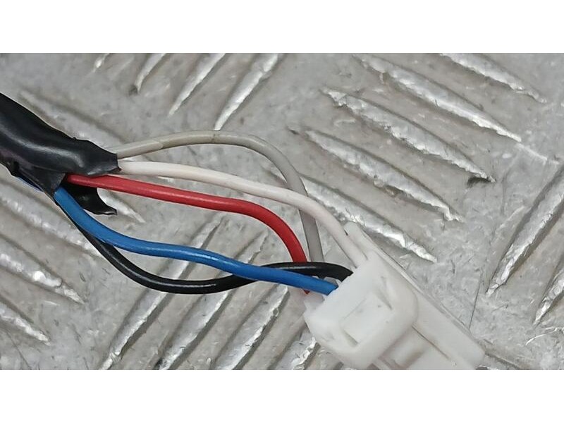 Recambio de retrovisor derecho para nissan cube (z12) basis referencia OEM IAM 963011FG0C ELECTRICO ROZADO 5 CABLES 