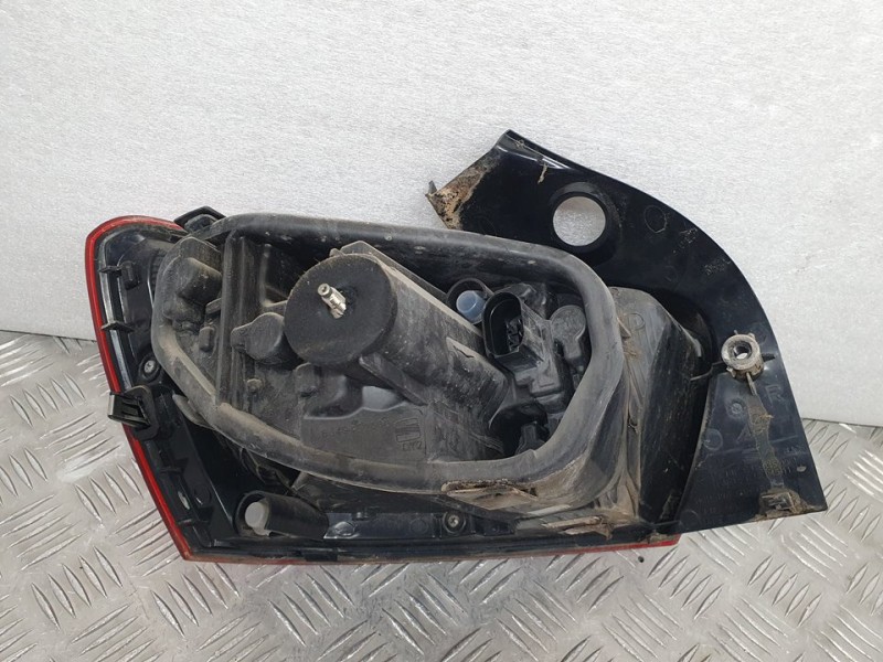 Recambio de piloto trasero derecho para seat ibiza (6j5) reference referencia OEM IAM 6J4945096K  