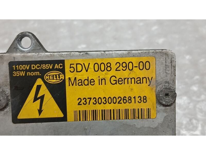 Recambio de centralita faros xenon para mercedes-benz clase e (w211) e 320 cdi (211.026) referencia OEM IAM 5DV00829000 HELLA 