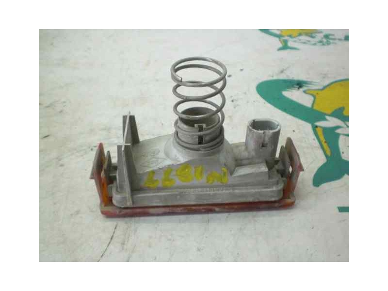 Recambio de piloto delantero derecho para renault rapid/express (f40) 1.1 referencia OEM IAM   