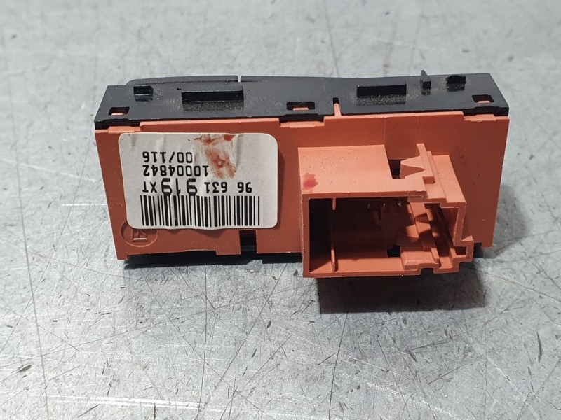 Recambio de interruptor para citroën c3 picasso sx referencia OEM IAM 96631919XT 10004842 BOTON BLOQUEO PUERTAS