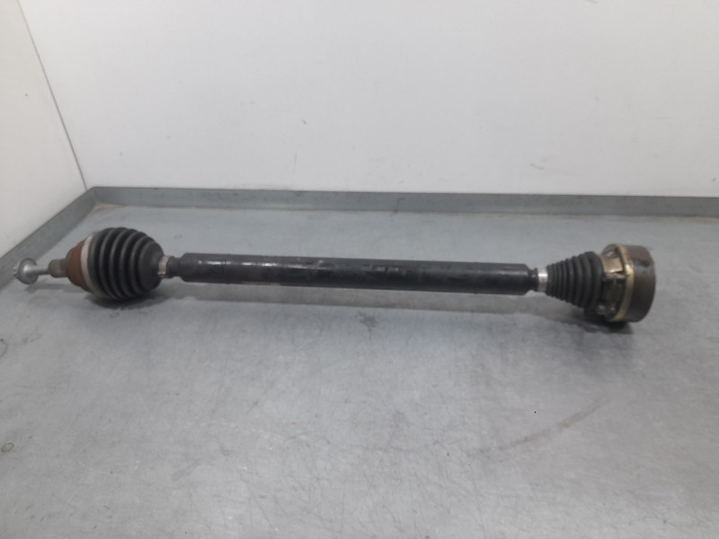 Recambio de transmision delantera derecha para audi a3 sportback (8va, 8vf) 1.6 tdi referencia OEM IAM 1K0407272QN  