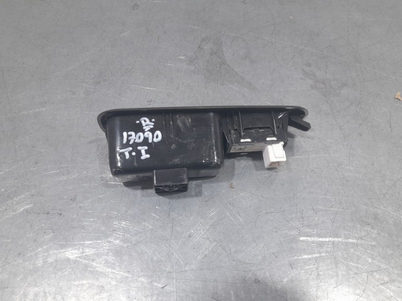 Recambio de mando elevalunas trasero izquierdo para citroën c4 picasso ii 1.6 bluehdi 120 referencia OEM IAM 96762292ZD 98007337