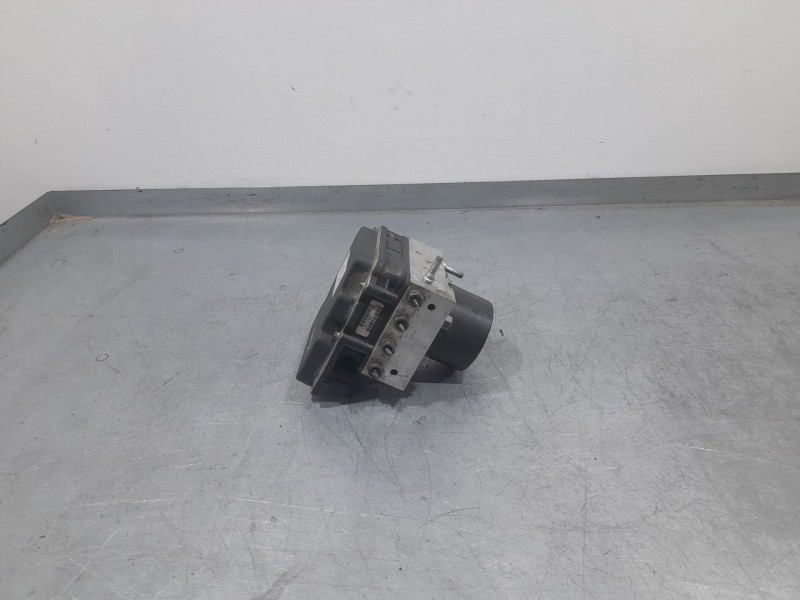 Recambio de abs para seat ibiza (6j5) reference referencia OEM IAM 6R0614517AD 10011910151 