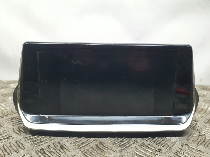 Recambio de sistema navegacion gps para peugeot 2008 (p1) gt line referencia OEM IAM 9838129680 E456386B 