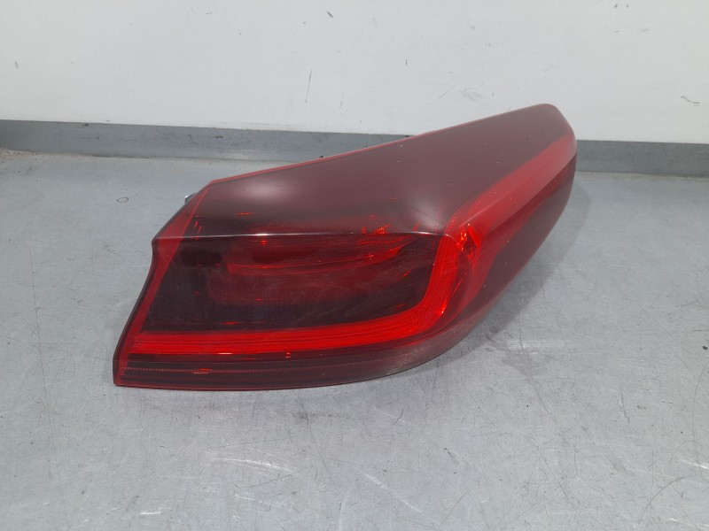 Recambio de piloto trasero derecho para kia xceed drive referencia OEM IAM 92402J7300 OR30RR002 