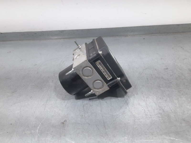 Recambio de abs para seat ibiza (6j5) reference referencia OEM IAM 6R0614517AD 10011910151 