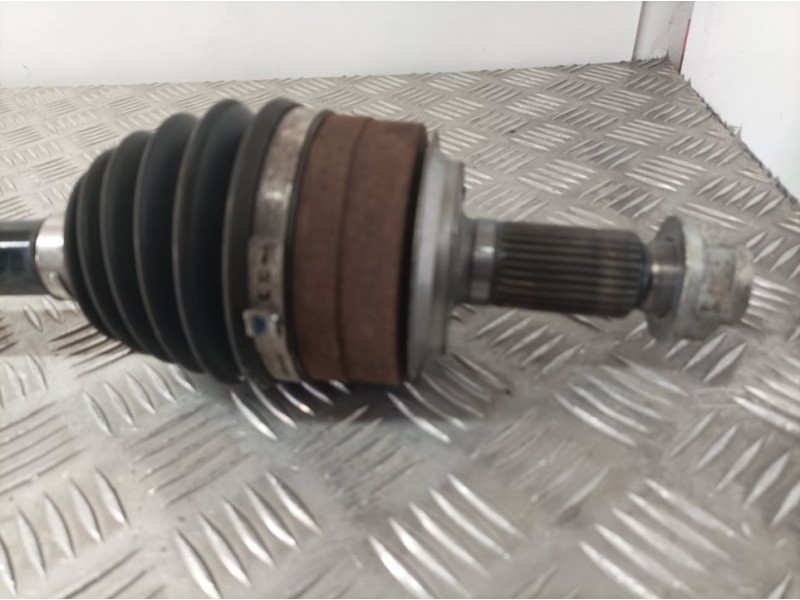 Recambio de transmision delantera derecha para honda cr-v comfort 4x2 referencia OEM IAM 44305 T1TE011M1 