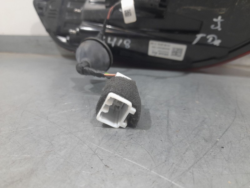 Recambio de piloto trasero derecho para kia xceed drive referencia OEM IAM 92402J7300 OR30RR002 