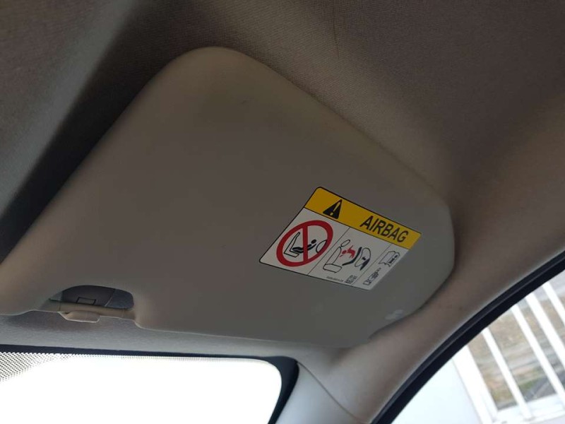 Recambio de parasol derecho para ford ka+ ultimate referencia OEM IAM E4B5A04100JC34X1  