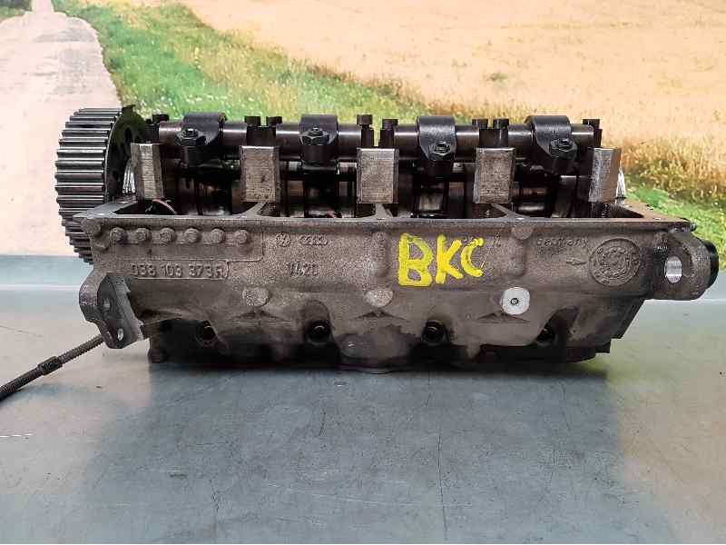 Recambio de culata para seat leon (1p1) 1.9 tdi referencia OEM IAM 038103373R  SE RECOMIENDA COMPROBAR A PRESIÓN