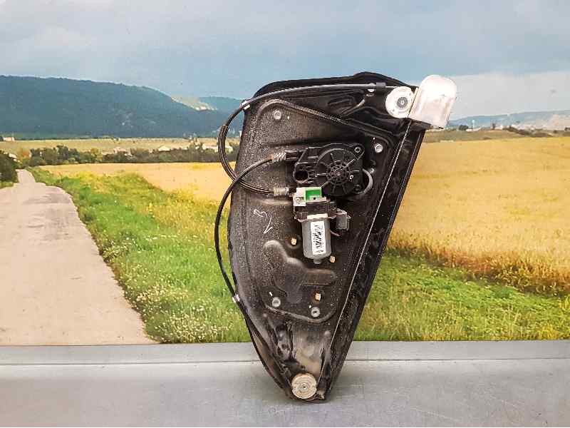 Recambio de elevalunas trasero derecho para land rover freelander (lr2) td4 e referencia OEM IAM  6 PINS ELECTRICO