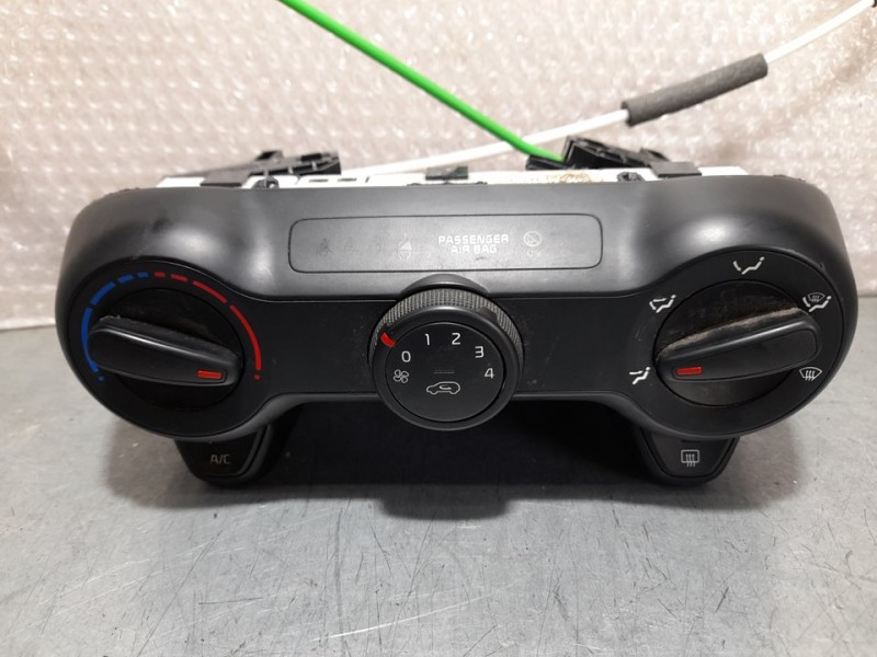 Recambio de mando calefaccion / aire acondicionado para kia picanto (ja) attract referencia OEM IAM 97250G6120  