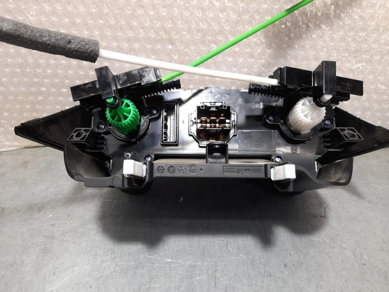 Recambio de mando calefaccion / aire acondicionado para kia picanto (ja) attract referencia OEM IAM 97250G6120  