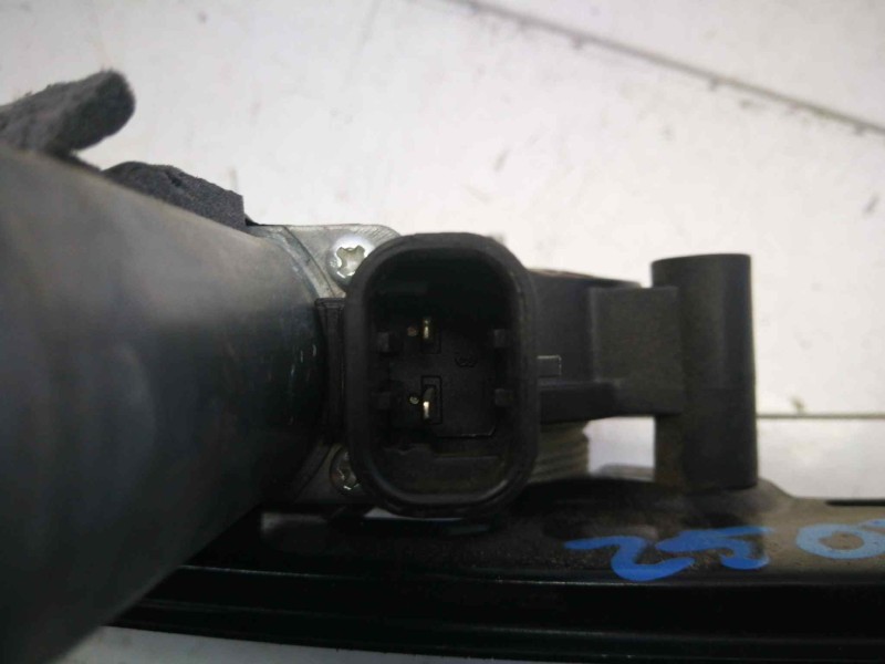 Recambio de elevalunas delantero derecho para fiat grande punto (199) 1.4 cat referencia OEM IAM  2 PINS ELECTRICO