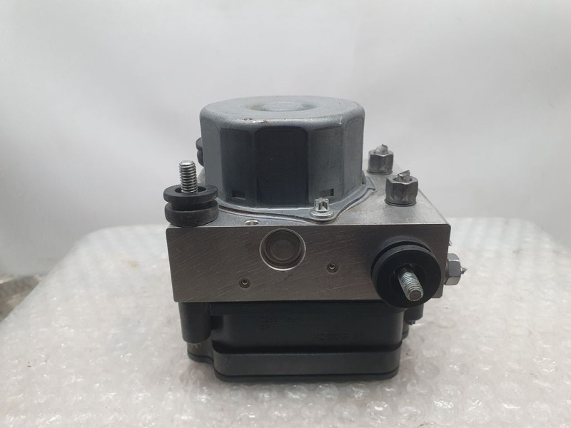 Recambio de abs para dacia sandero stepway referencia OEM IAM 476603249R  