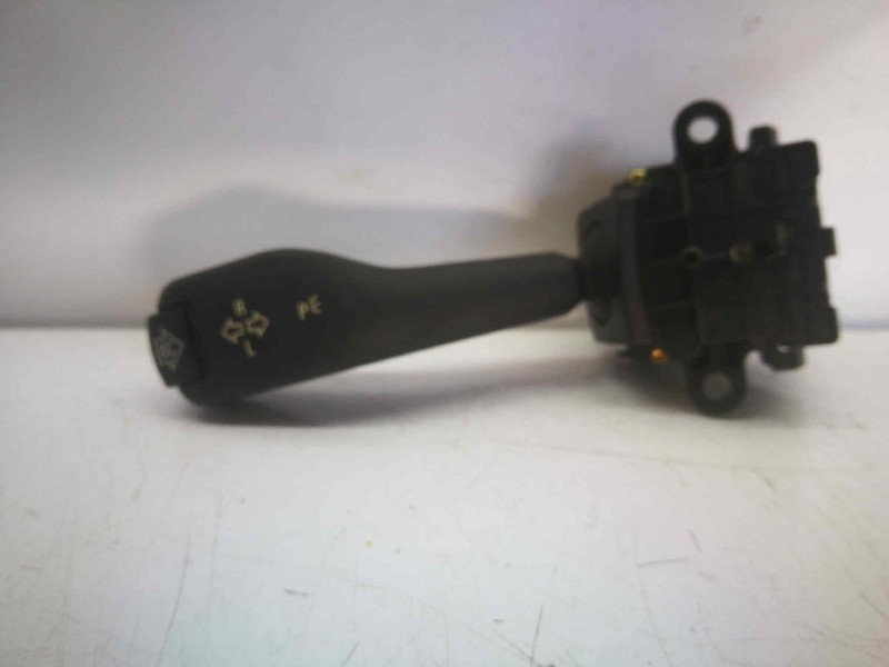 Recambio de mando intermitentes para bmw serie 5 berlina (e39) 530d referencia OEM IAM 8363668K  
