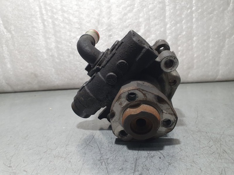 Recambio de bomba direccion para volkswagen golf iv berlina (1j1) básico referencia OEM IAM 1J0422154A  