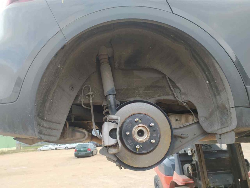 Recambio de plastico pase rueda tras. dch. para kia xceed drive referencia OEM IAM 86822J7CA0  