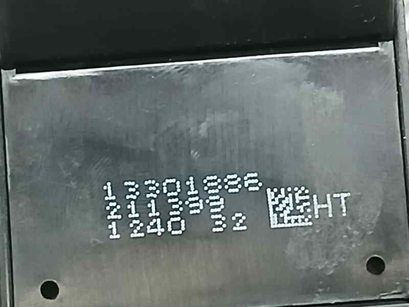 Recambio de mando elevalunas delantero derecho para opel astra j gtc selective referencia OEM IAM 13301886 211399 