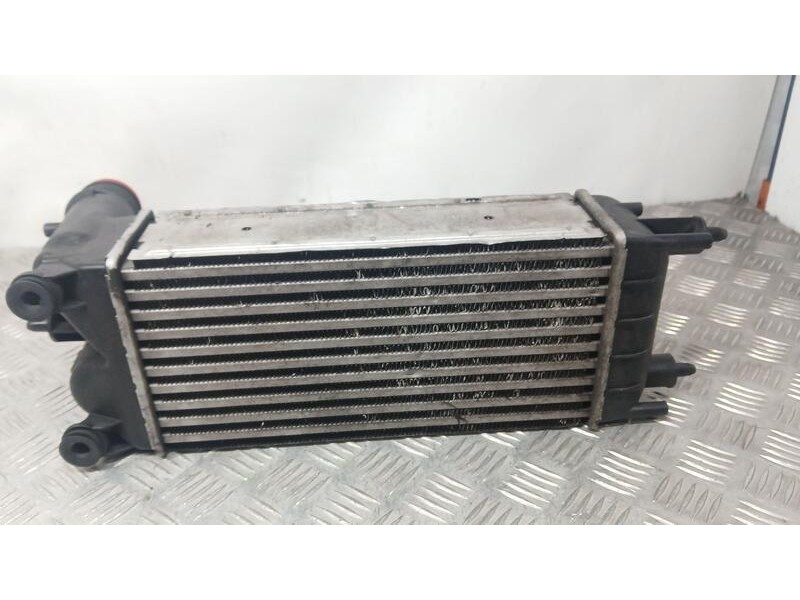 Recambio de intercooler para citroën c5 berlina business referencia OEM IAM 9684946380 VALEO M144207C