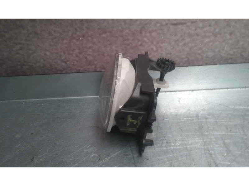 Recambio de faro antiniebla izquierdo para peugeot 206+ básico referencia OEM IAM 11417102  KOITO