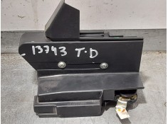 CERRADURA PUERTA TRASERA DERECHA 825022281RG SIN REF 2 PINES