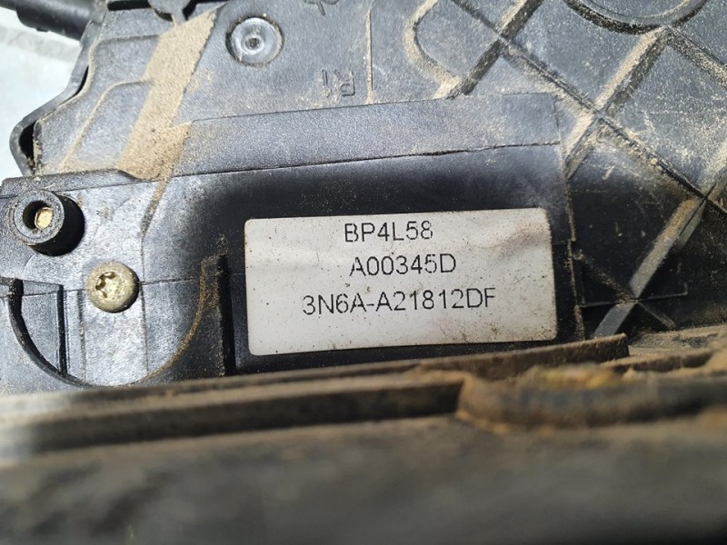 Recambio de cerradura puerta delantera derecha para mazda 3 berlina (bk) 1.6 vvt active referencia OEM IAM 3N6AA21812DF A00345D 