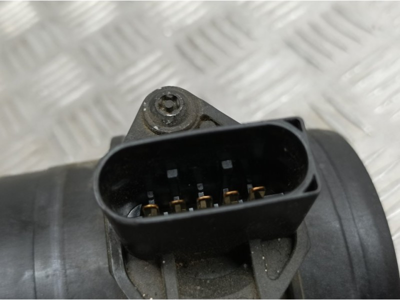 Recambio de caudalimetro para volkswagen golf v berlina (1k1) highline referencia OEM IAM 074906461B 0281002461 BOSCH