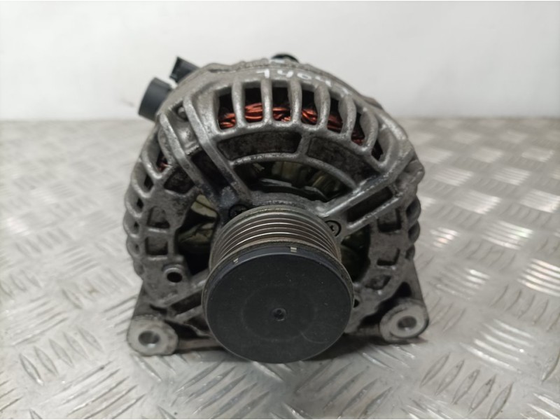 Recambio de alternador para mini mini (r56) cooper d referencia OEM IAM 7794970 0124525126 BOSCH