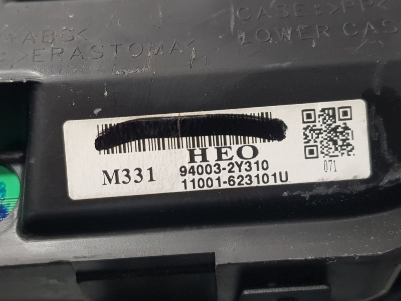 Recambio de cuadro instrumentos para hyundai ix35 comfort 2wd referencia OEM IAM 940032Y310 11001623101U 