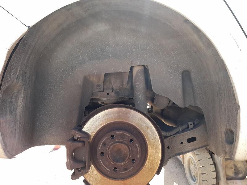 Recambio de plastico pase rueda tras. dch. para citroën c4 picasso ii 1.6 bluehdi 120 referencia OEM IAM 9675948980  