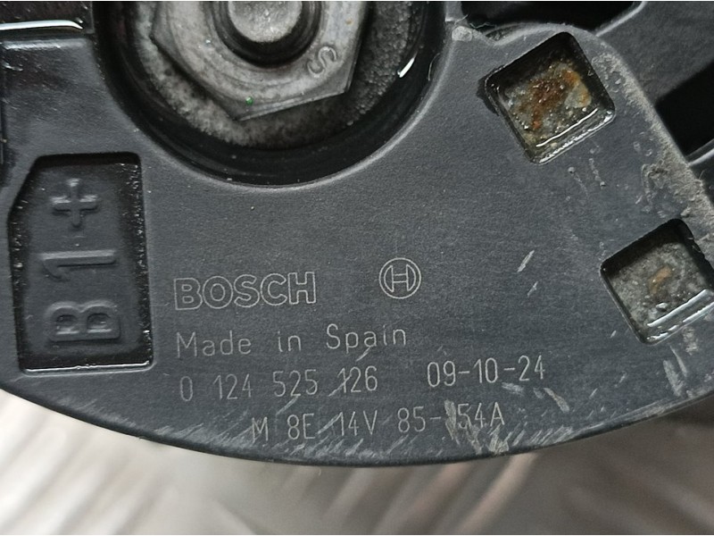 Recambio de alternador para mini mini (r56) cooper d referencia OEM IAM 7794970 0124525126 BOSCH