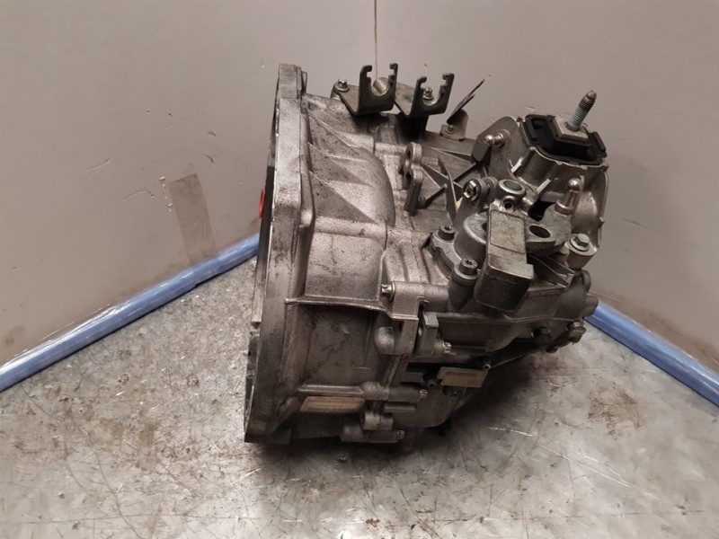 Recambio de caja cambios para mini mini (r56) cooper d referencia OEM IAM 2300756872108 0464578CJN 6VELOCIDADES