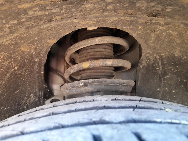 Recambio de amortiguador delantero derecho para volkswagen tiguan (ad1, ax1) 1.4 tsi referencia OEM IAM 5QF413031AE  